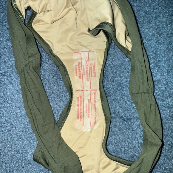 Victoria's Secret Green Swim Bottom - Picture 4 of 5